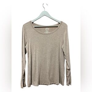 24/7 Maurices Brown Long Sleeve T-Shirt – Medium
